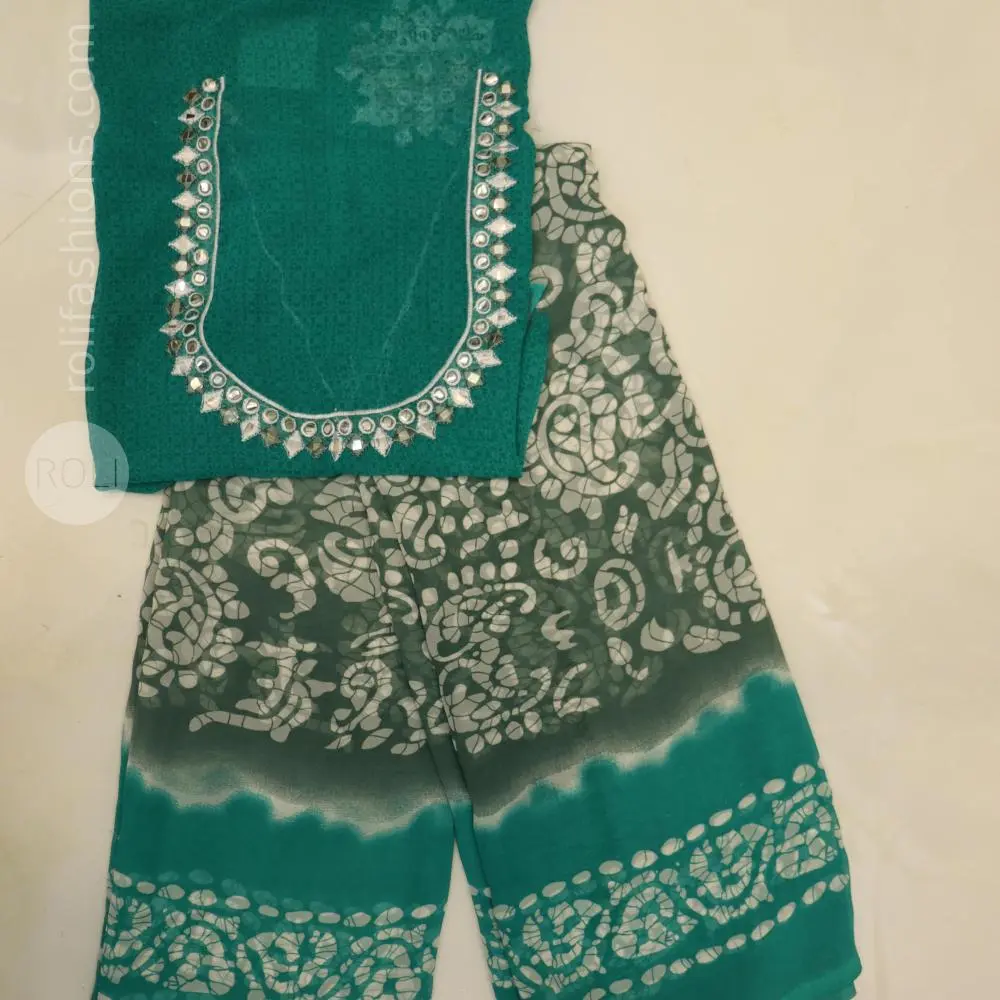 Hunter green saree with pine green border