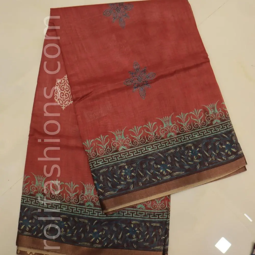 Peach and purple border saree