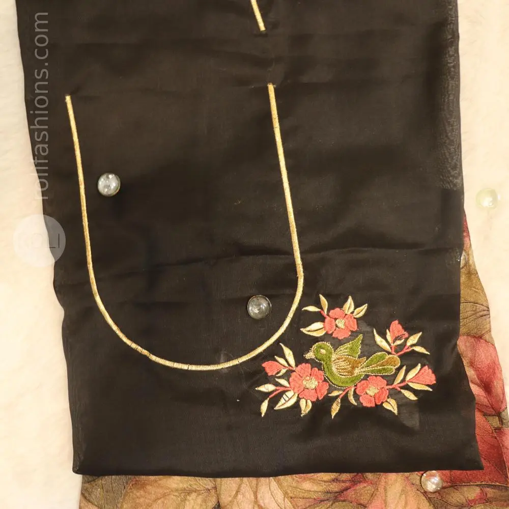 Dried pinky leaves with black border