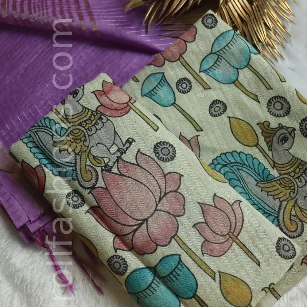 Orchid purple saree and printed blouse