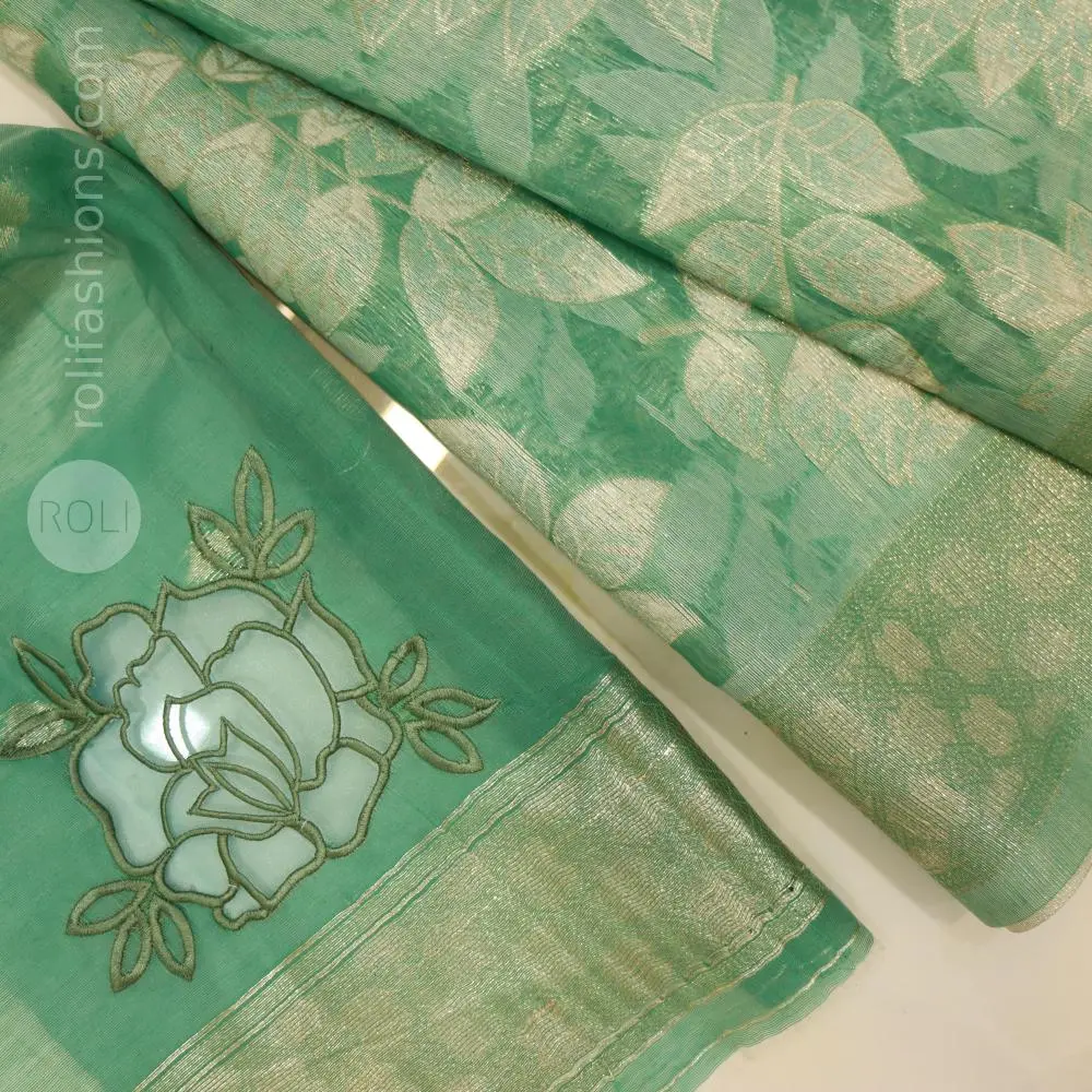 Stunning pastel green with silver and gold zari weaving