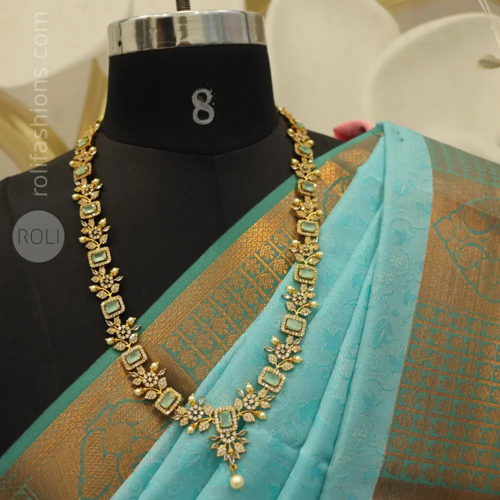 Blue saree with Pink blouse
