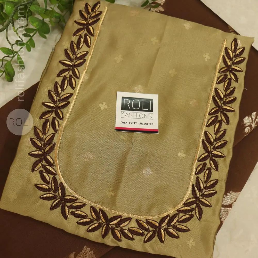 Coffee powder brown saree with light dried moss border